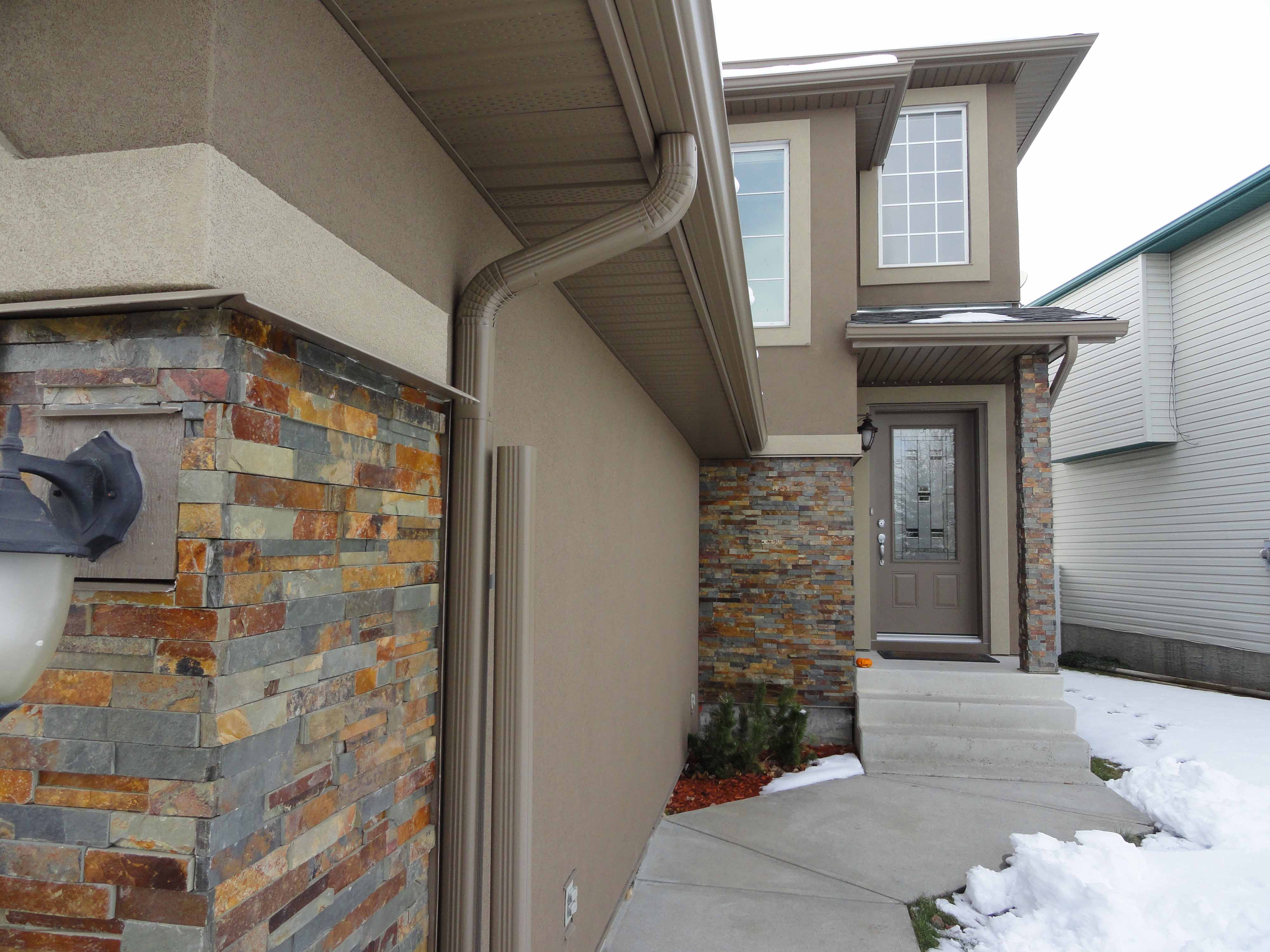 WANT STUCCO ON YOUR EXTERIOR? CALL S.I.S.