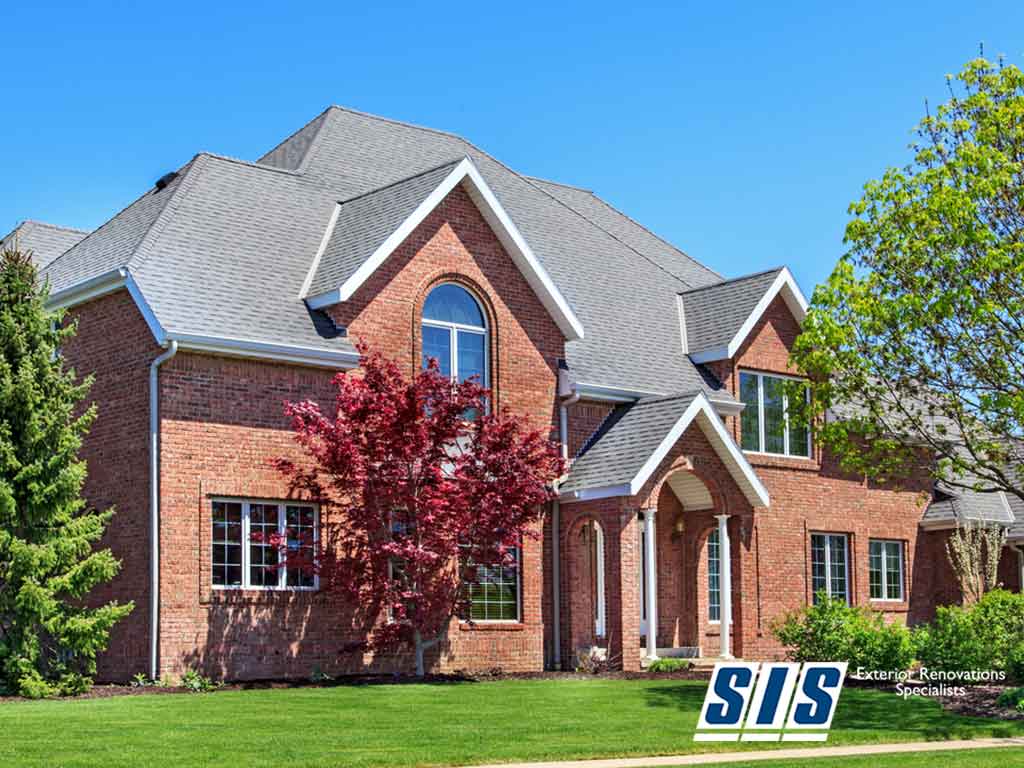 Choosing the Right Roofing Material: Factors to Consider