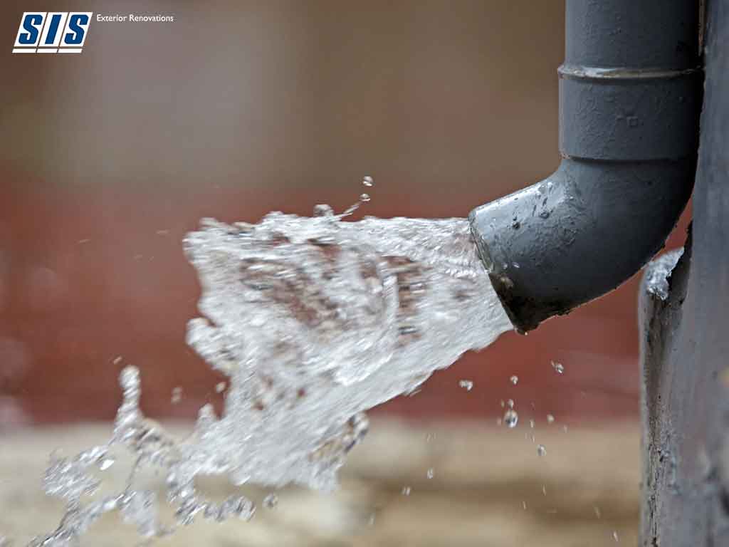 Where Should the Rainwater That Lands in Your Gutters Go?