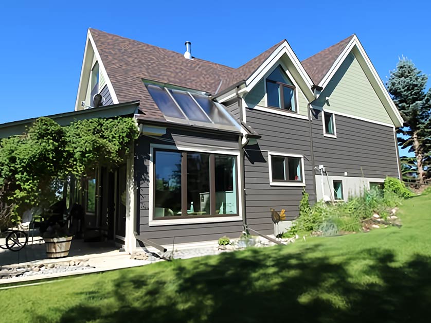 Siding Replacement: Why Climate Is a Vital Consideration